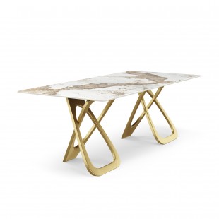 K21-18 Dining Table